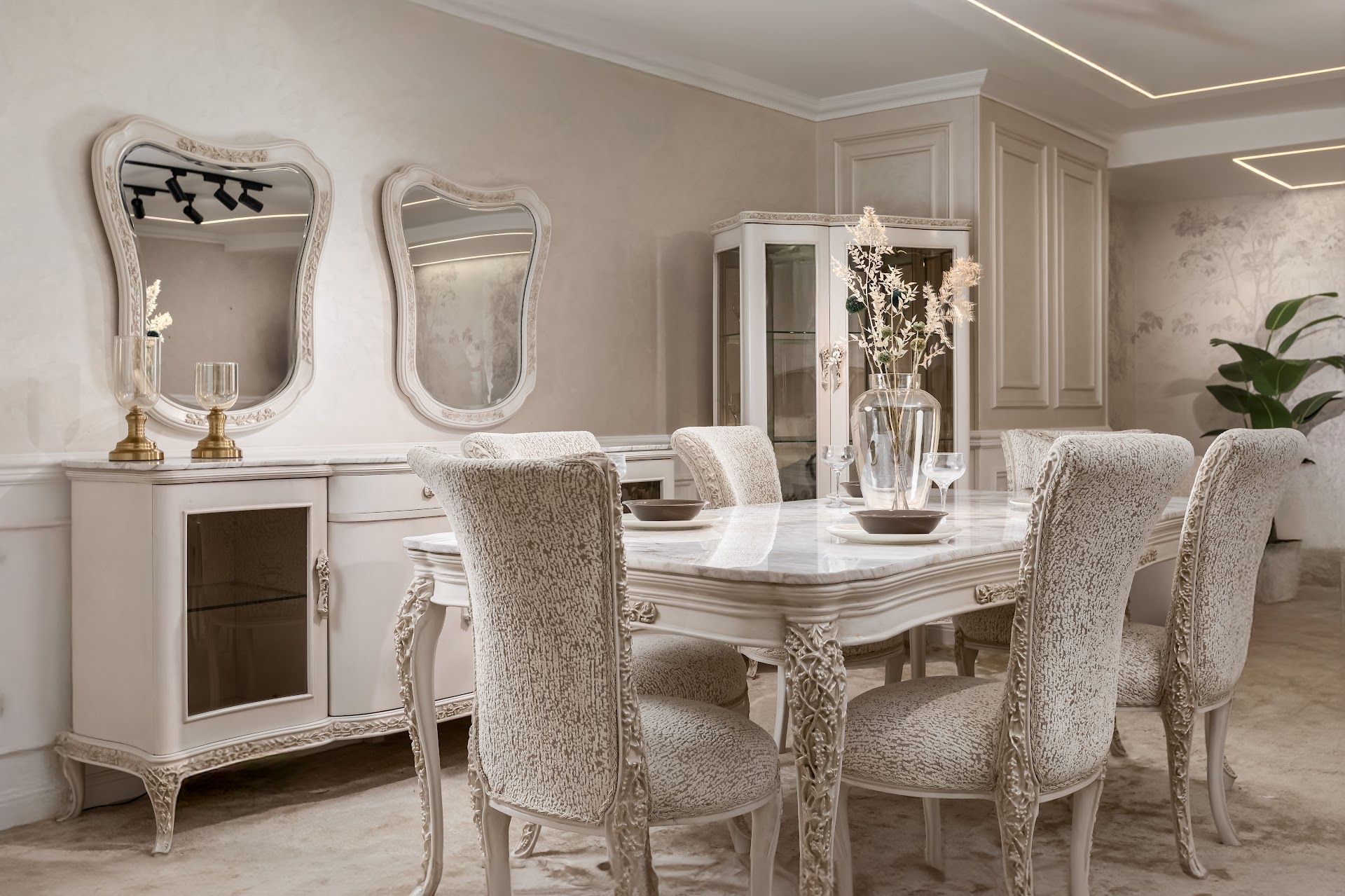 QOYA Furniture