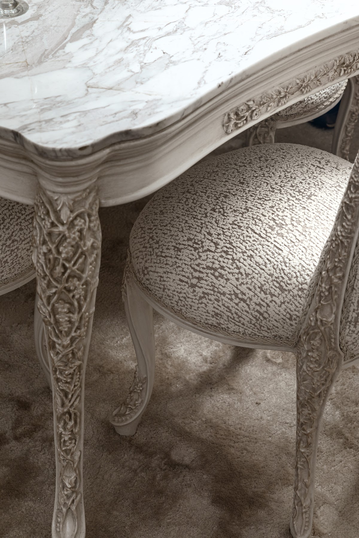 QOYA furniture 30