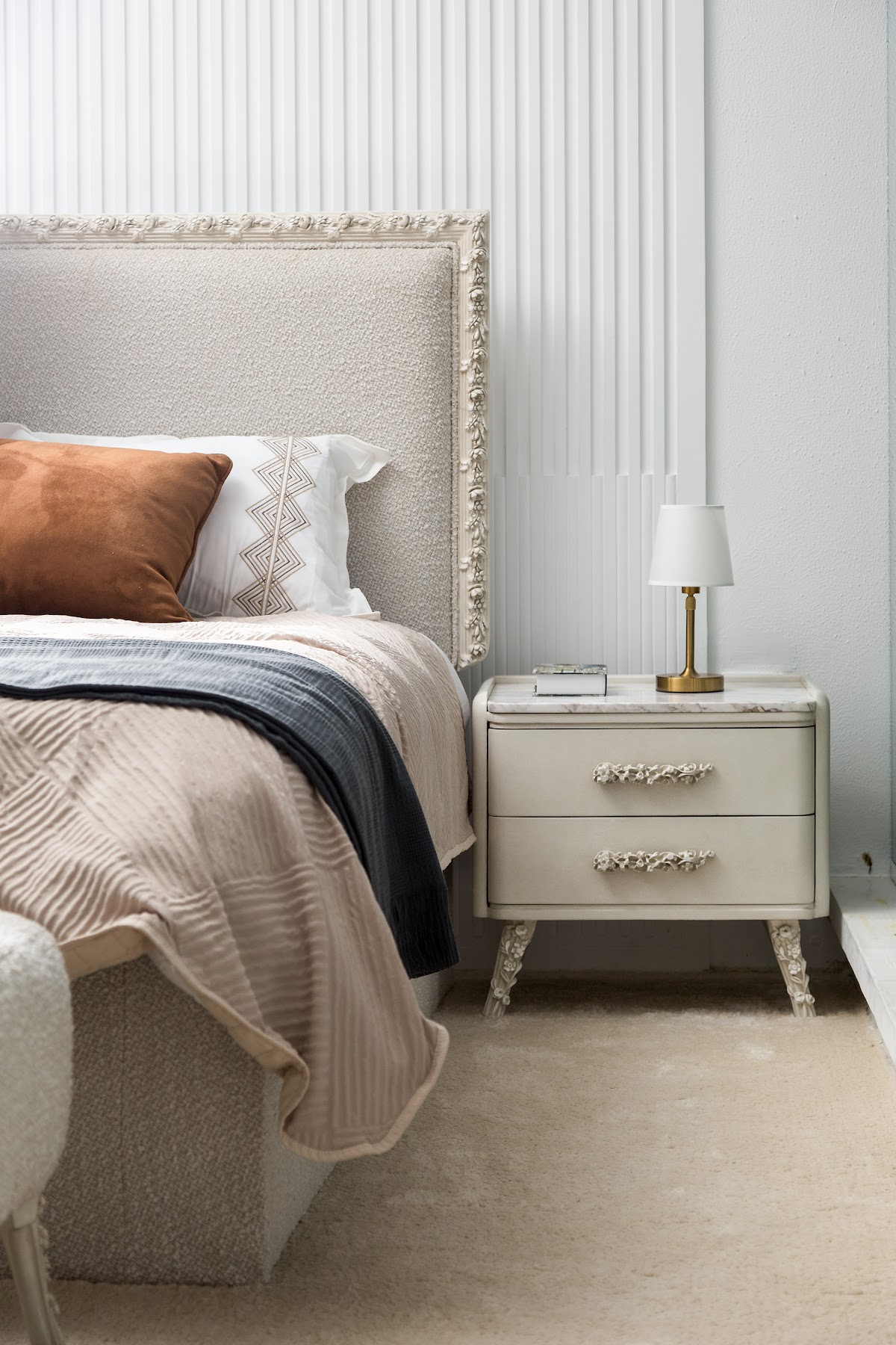 QOYA furniture 55