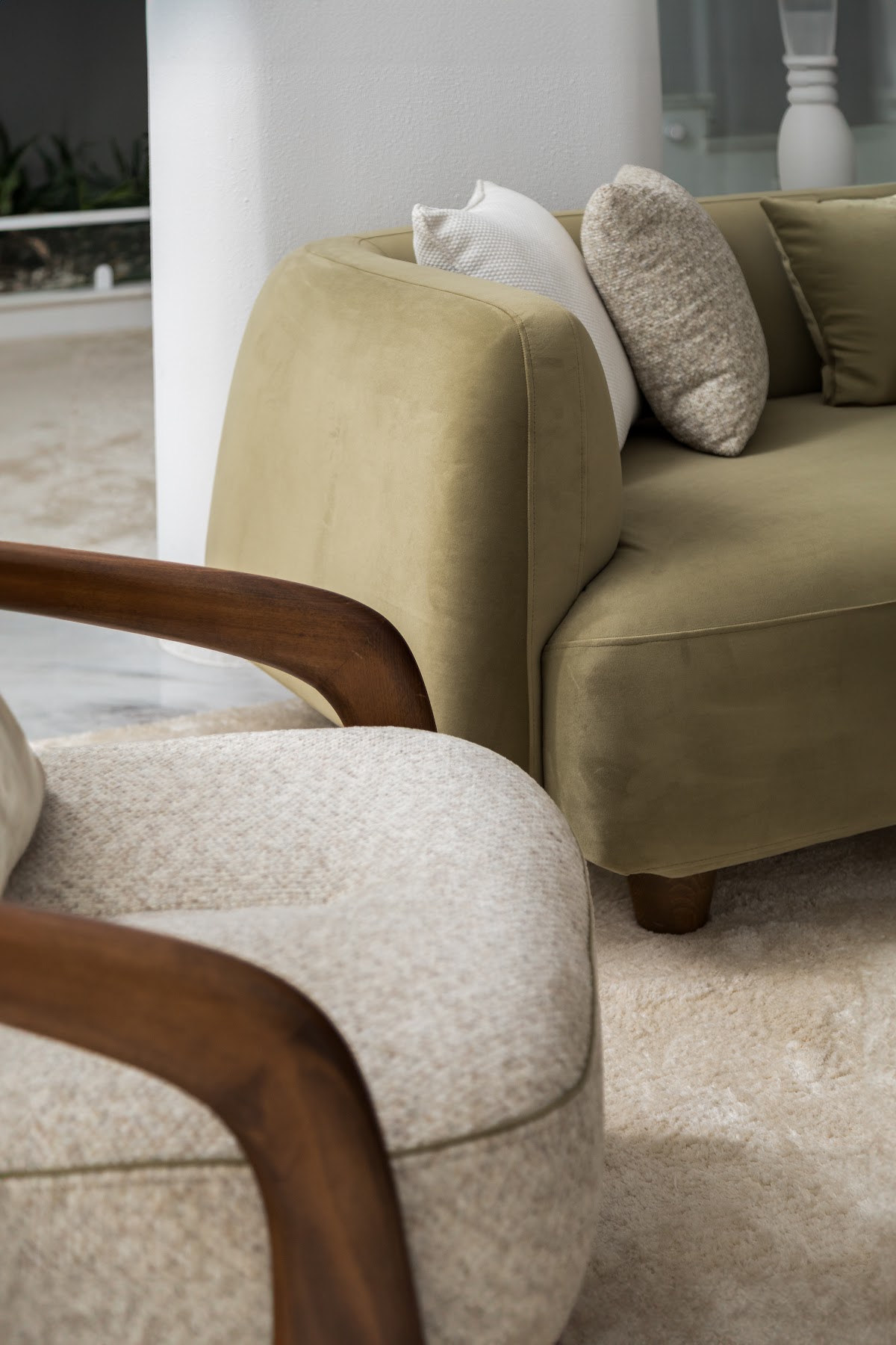 QOYA furniture 75