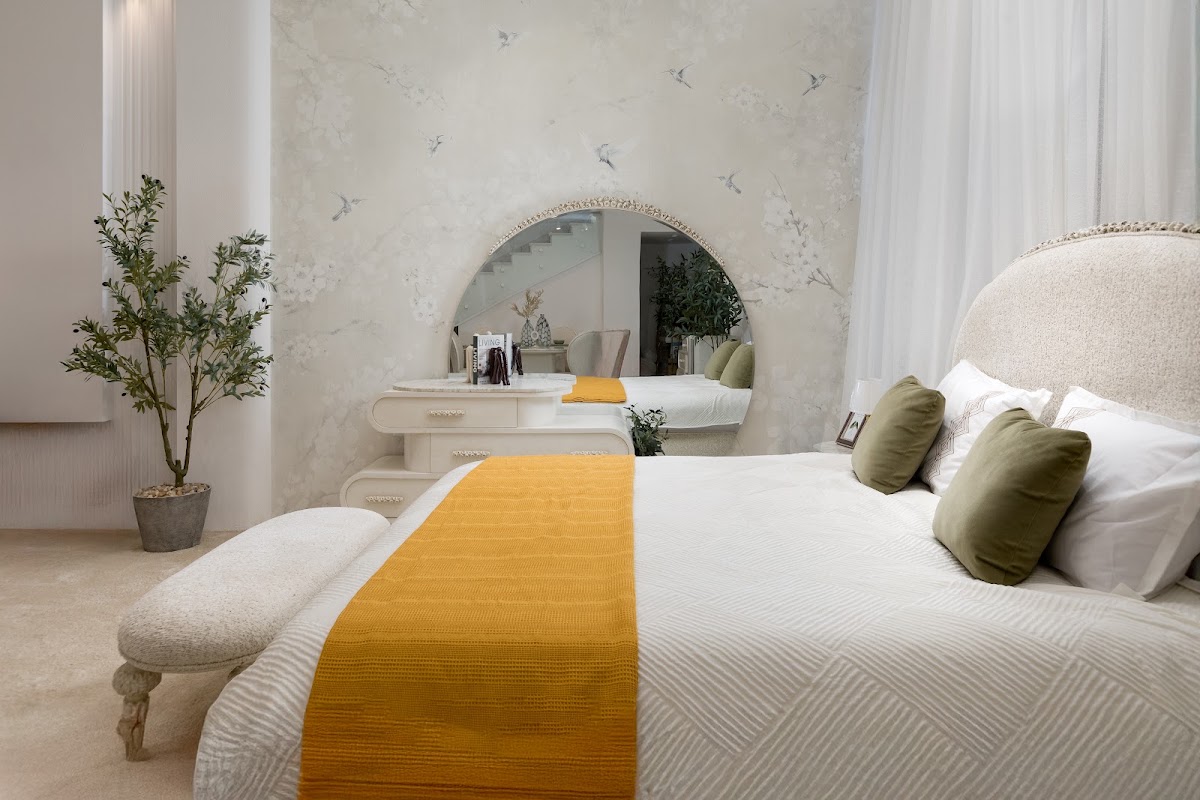 QOYA furniture 82